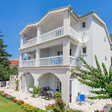 6736b 公寓 波达卡